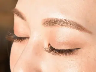 マツエク& アイブロウサロンのマツエク・マツパデザイン