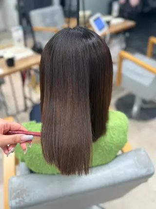 セミロング Afinar／ Yuzumiのヘアスタイル