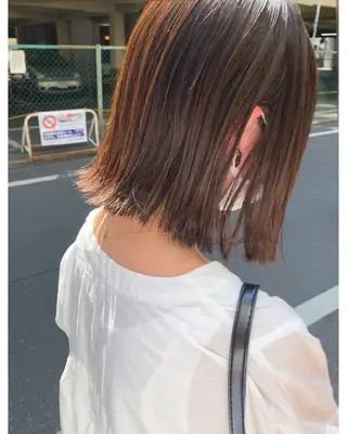 ミディアム 小川 美奈のヘアスタイル
