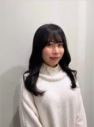 ロング カラー 内沼 恵留菜のヘアスタイル