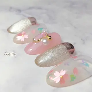 ネイル KOYAMA KIMIEのネイルデザイン