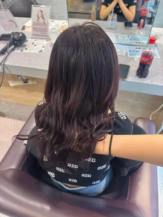 ミディアム カラー 平川 沙季のヘアスタイル