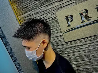 ショート 中越 仁一郎のヘアスタイル