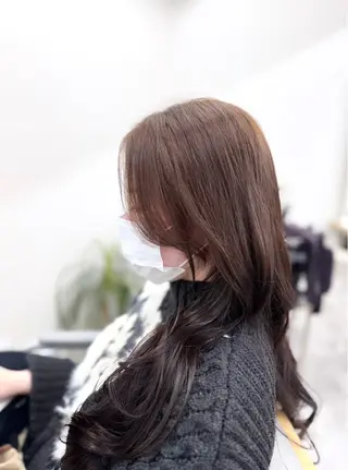 ロング 水尻 佑奈のヘアスタイル