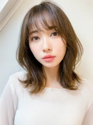 ミディアム l-blossom所属・榎本 美雪のヘアスタイル