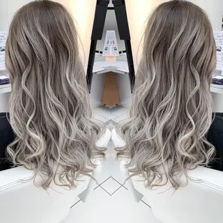 ロング カラー N° jillva ♦️川端裕司♦️のヘアスタイル