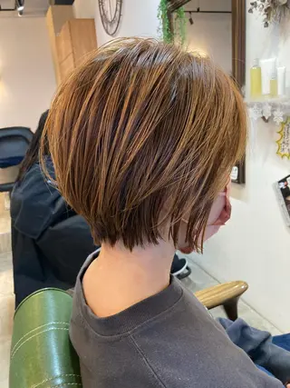 ショート MIRUCO by KURAKU所属・マキシ ヤスアキのヘアスタイル