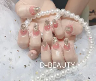 ネイル D-BEAUTY Nailsalonのネイルデザイン