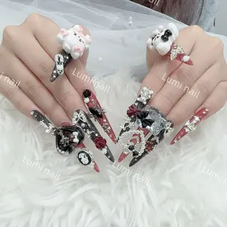 ネイル Lumiネイルサロン所属・Lumi Nail Salonのネイルデザイン