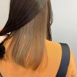 セミロング カラー ヘアアレンジ 近藤千翔🩵 髪質改善Periodのエステ・リラクイメージ