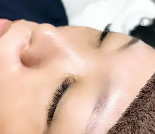 マツエク・マツパ hirari所属・成島 優子のマツエク・マツパデザイン