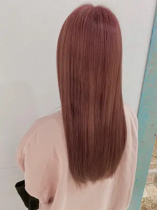 セミロング 髪質改善　縮毛の達人 矢井由真のヘアスタイル