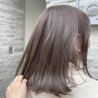 ショート カラー ヘアアレンジ SOLO BEAUTY SALON所属・🩶EM ILY🩶のヘアスタイル