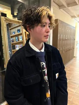 ショート パーマ 松野 心音のヘアスタイル