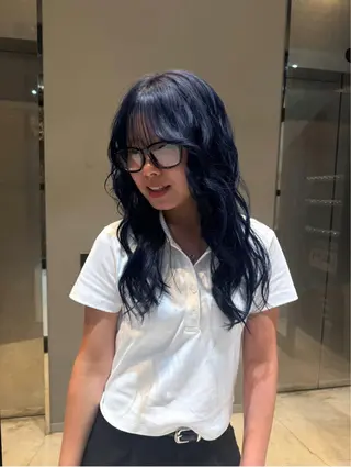 ロング カラー newi remi🖤のヘアスタイル