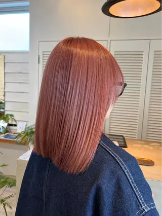 ミディアム カラー 櫻井 美夕のヘアスタイル