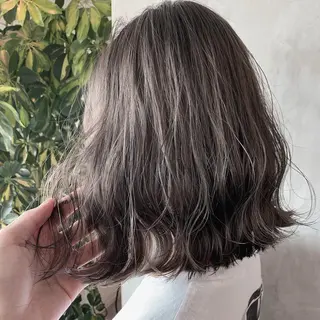 カラー SAKURA 原宿所属・なかの たくみのヘアスタイル