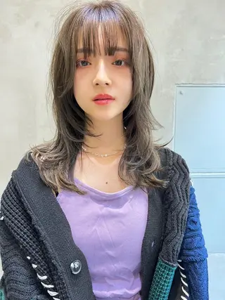 ロング カラー MUSASHI ブリーチカラー◎のヘアスタイル