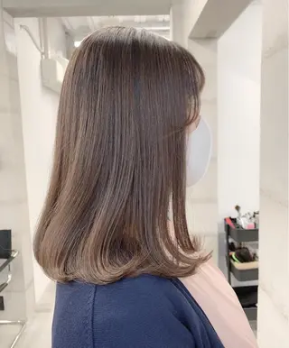 ミディアム カラー 透明感/オリーブ/ グレージュ/YUKAのヘアスタイル