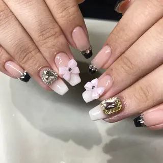 ネイル Bianca Saitoのネイルデザイン