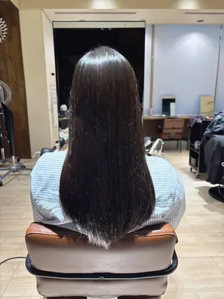 ロング 山本 忠臣のヘアスタイル