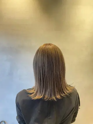 ミディアム カラー 森 遥菜のヘアスタイル