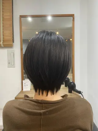 ショート 🐬脱白髪染めカラー 清水大世🐬のヘアスタイル