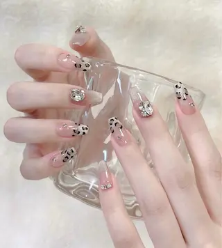 ネイル D-BEAUTY Nailsalonのネイルデザイン