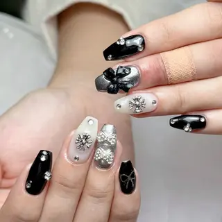 ネイル queens nailsalonのネイルデザイン