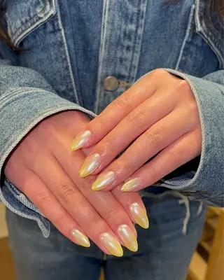 ネイル Nes.Nail所属・Miyagi Asamiのネイルデザイン