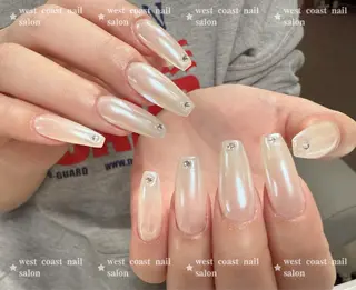 ネイル リボン、ガーリー パーツ放題専門店のネイルデザイン