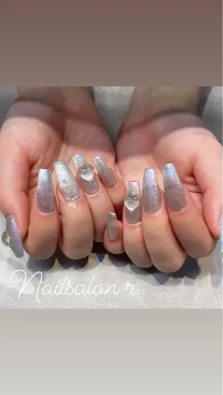 ネイル Nailsalon r.のネイルデザイン