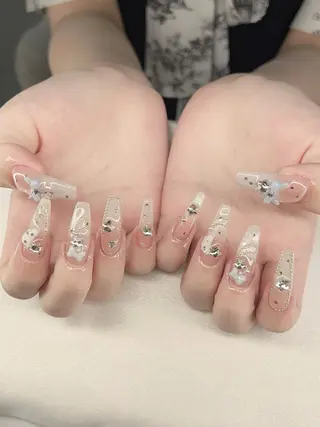 ネイル Lyna 池袋のネイルデザイン