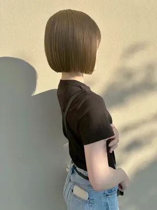 ショート 草野ゆずき⌇縮毛矯正 ⌇レイヤー⌇ボブ🕊のヘアスタイル