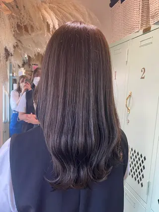 セミロング カラー 透明感カラー/韓国 ヘア🩶yuri🩵のヘアスタイル