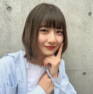 ミディアム 🎧パーソナルケア/ 透明感カラー/ミユのヘアスタイル