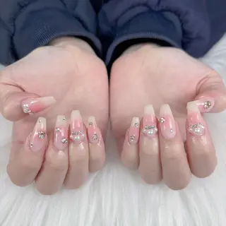 ネイル QUEENSNAIL STUDIOのネイルデザイン