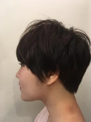 ショート florent所属・蓬莱 美穂のヘアスタイル