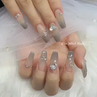 ネイル Pio Mielのネイルデザイン