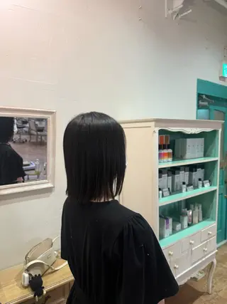 ミディアム 佐竹 渚のヘアスタイル