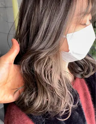 ロング カラー 古指 匠巳のヘアスタイル