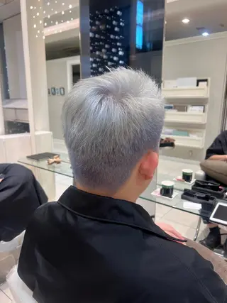 ショート カラー メンズ Ash 銀座店所属・銀座/カラー 🎀momo🎀のヘアスタイル