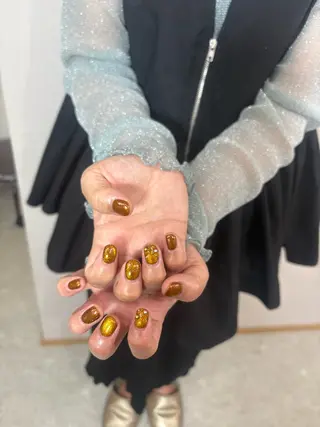 ネイル ソルネイルアンドアイラッシュ所属・山田 茉世のネイルデザイン