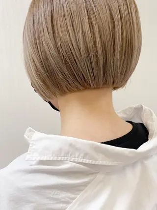 ショート カラー YURI ✨のヘアスタイル