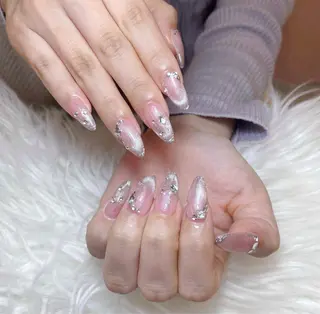 ネイル IRO所属・ヒナ ヒナのネイルデザイン