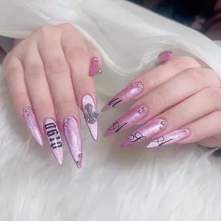 ミディアム Chiin Nailのネイルデザイン