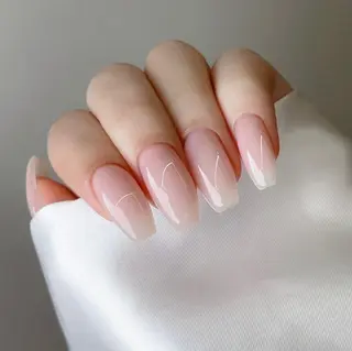 ネイル RAFFINE haru🦋🩵のネイルデザイン