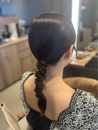 ロング ヘアアレンジ Iris by artina 武蔵小杉店【イリス バイ アルティナ】所属・🎼レイヤー/顔周り カット/nene♬のヘアスタイル