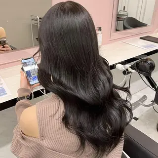 カラー レイヤーカット✂︎ ハイトーン🧋ひろむのヘアスタイル