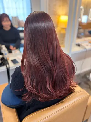 セミロング カラー 栗林 茉那のヘアスタイル